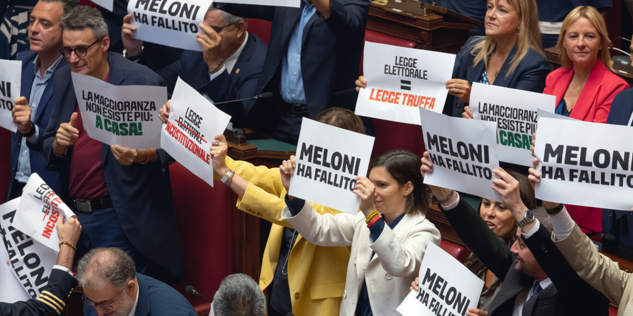Via libera della Camera alla legge elettorale con 217 sì, passa al Senato